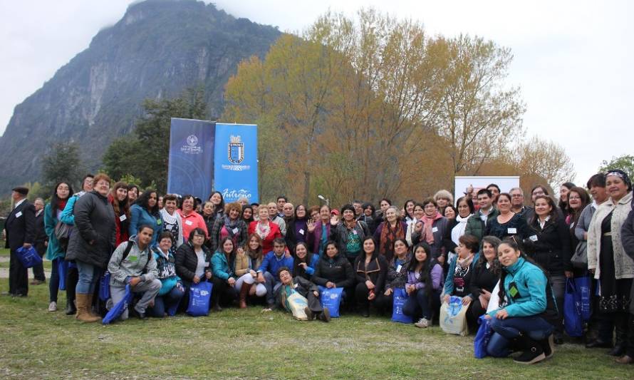 Alrededor de 150 dirigentes sociales de Futrono participaron en la primera Escuela de Formación Social 