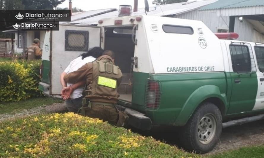 Carabineros de Futrono detuvo a hombre por el delito de robo con violencia