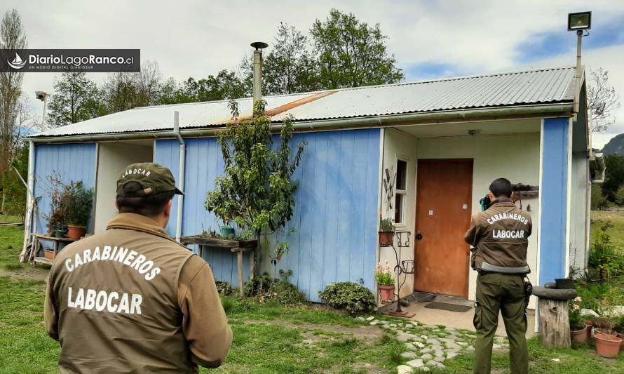 Sujeto amenazó de muerte y disparó contra vivienda de su ex pareja en Lago Ranco