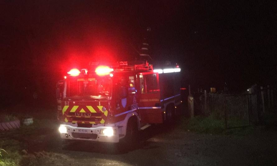 Alarma de bomberos por inflamación de chimenea en Los Lagos 