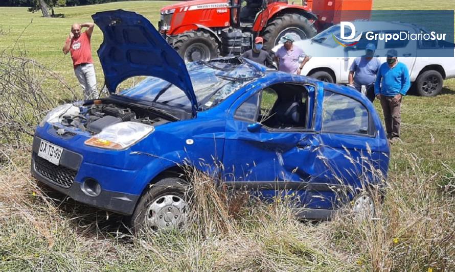 Dos lesionados en accidente en sector El Llolly de Paillaco