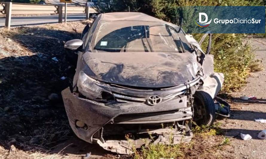 Accidente en Ruta 5: vehículo volcado a la altura de Lipingüe