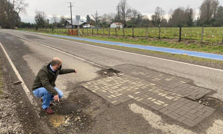 Alcalde Carrasco denuncia mal estado de las rutas La Betonera – Reumén – Ruta 5 Sur