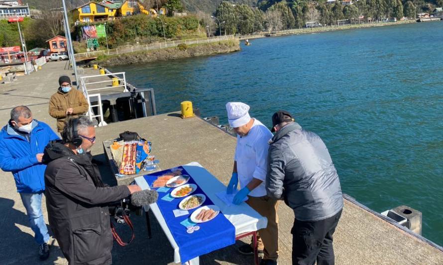 Blumar y Propescado entregan 600 almuerzos solidarios en Corral