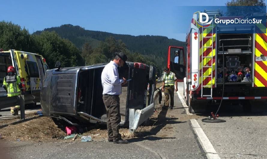 Un menor de edad fallecido deja accidente vehicular en la Ruta 5 Sur de Los Lagos