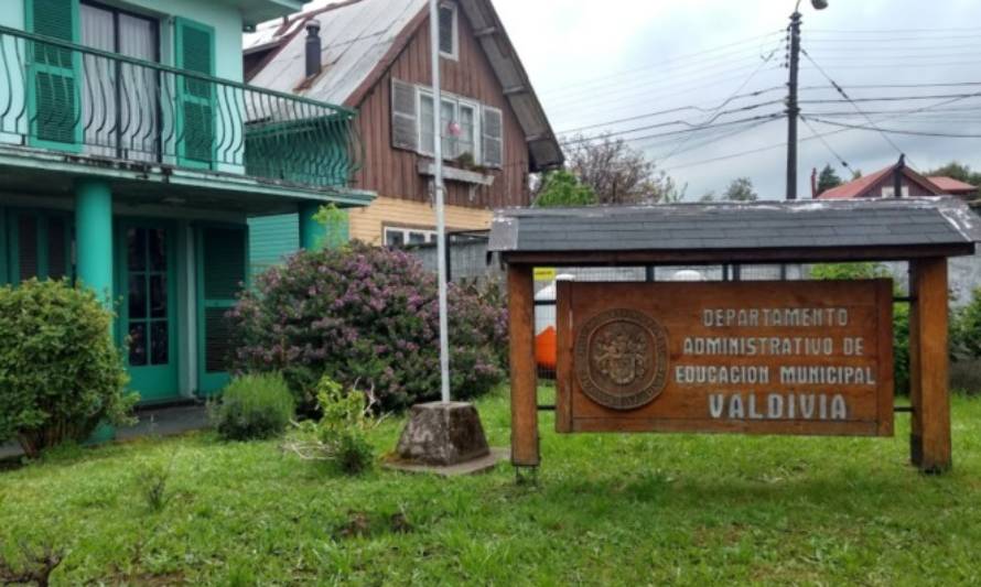 Conoce qué colegios municipales de Valdivia recibieron calificación de Excelencia Académica