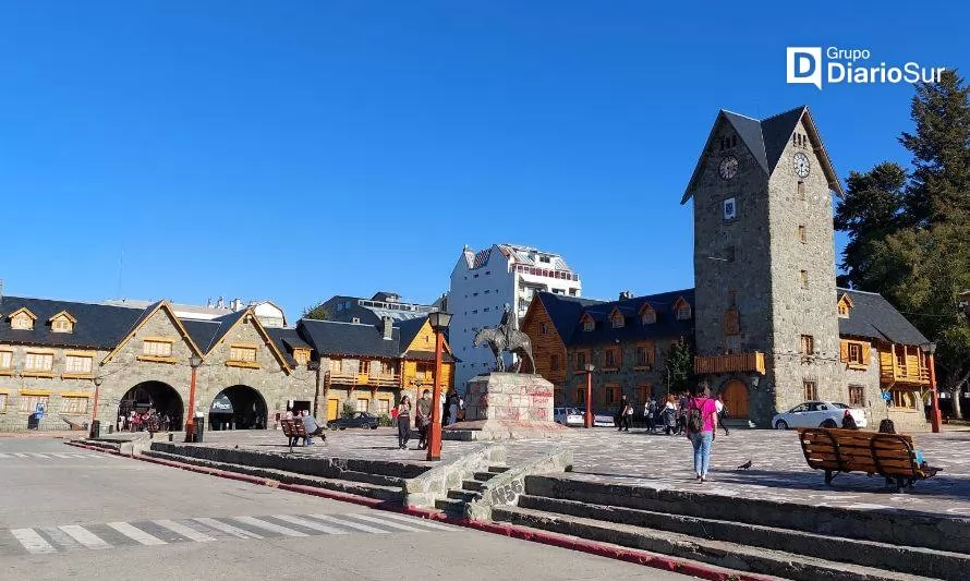 Centro Cívico: el "look alpino” del símbolo de Bariloche 