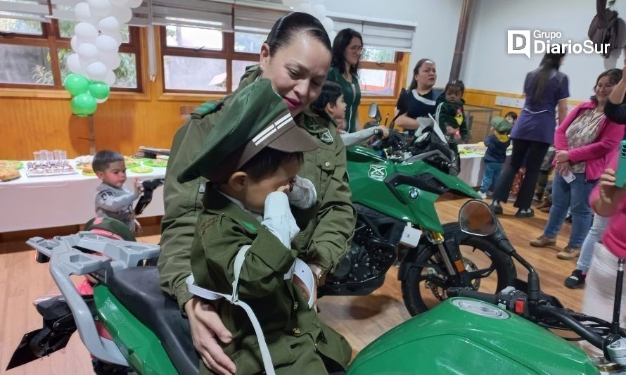 Carabineros de Chile conmemora su 96° Aniversario en Los Ríos