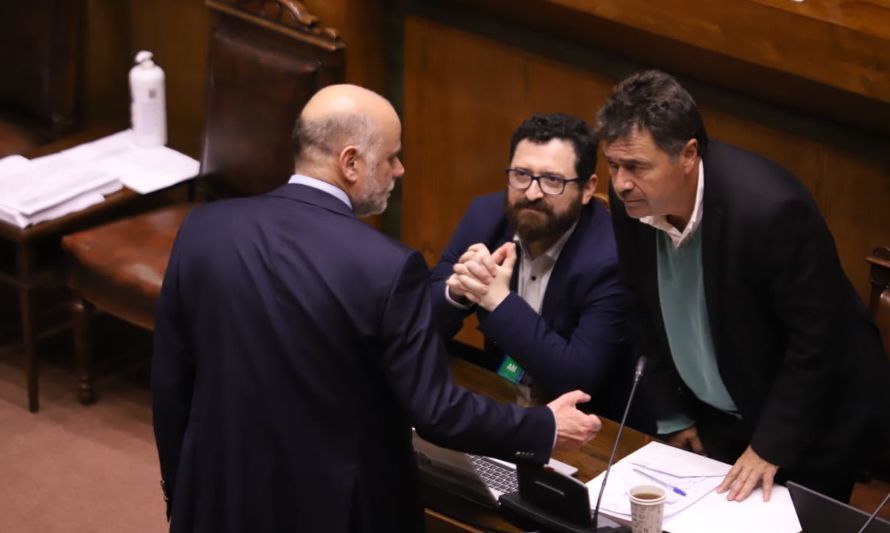 Unánime: Sala del Senado aprueba modificaciones y prórroga de la Ley de Riego 