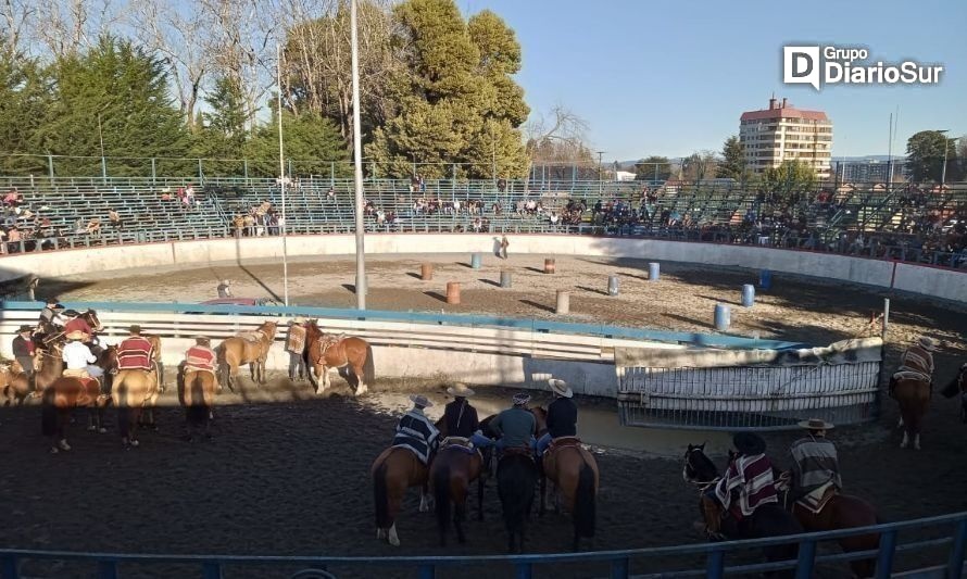 Controvertida enmienda constitucional busca establecer al rodeo como deporte nacional