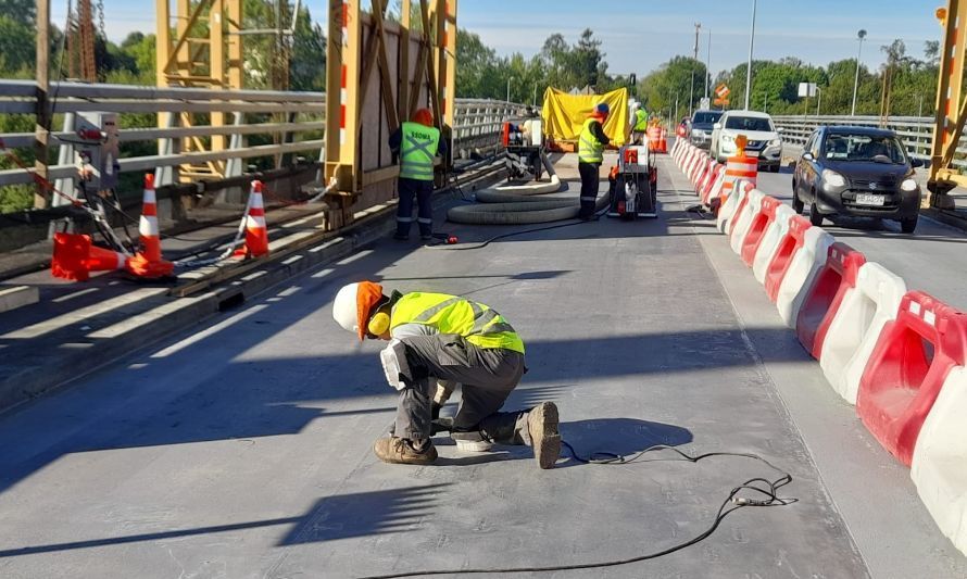 Valdivia: puente Cau Cau está cerrado al tránsito