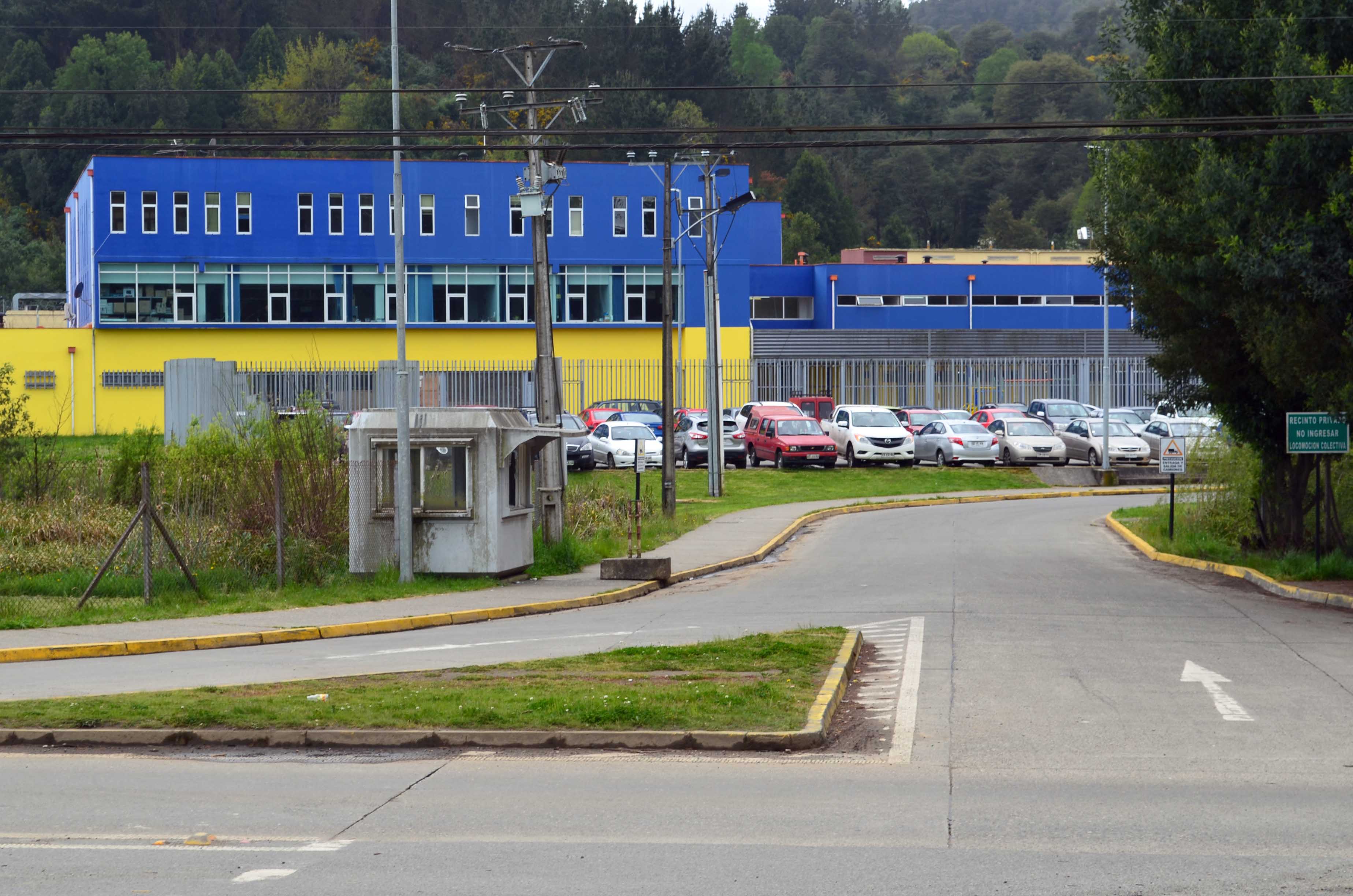 Pelea de internos terminó con un muerto este sábado en cárcel de Valdivia